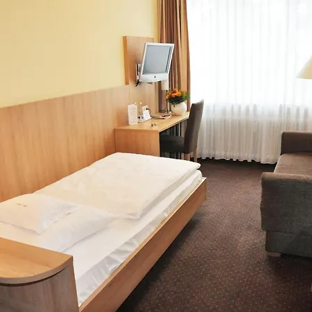 Fortuna Hotel 3*
